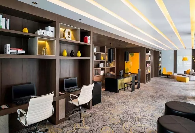 Le Meridien Suvarnabhumi, Bangkok Golf Resort And Spa