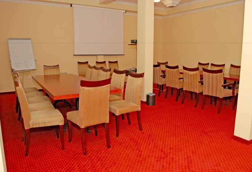 Garni Hotel Planeta Inn