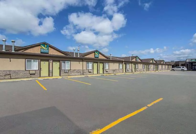 בית מלון כפרי Quality Inn & Suites