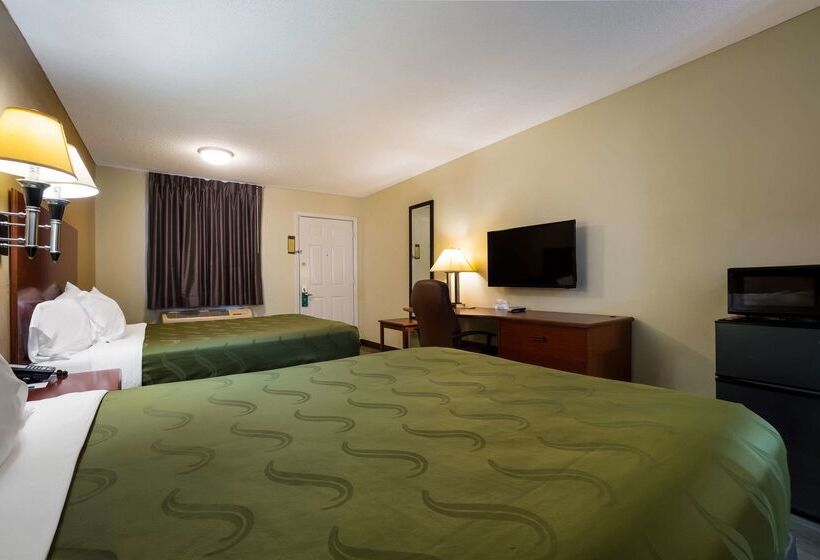 فندق Quality Inn