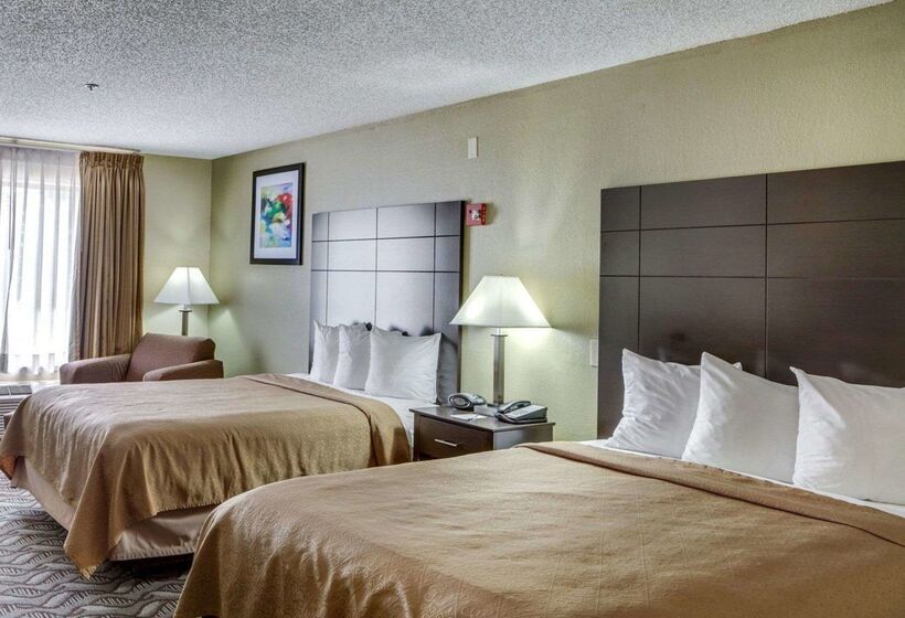 فندق Quality Suites Baton Rouge East  Denham Springs