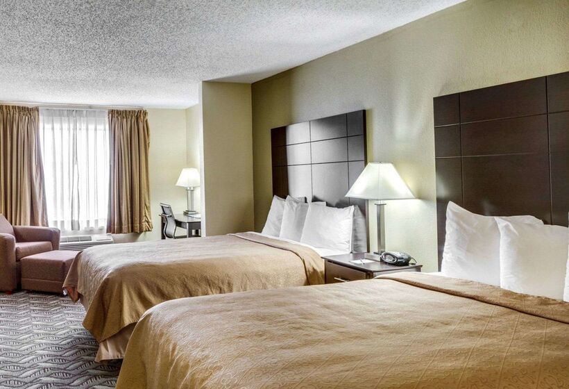 فندق Quality Suites Baton Rouge East  Denham Springs