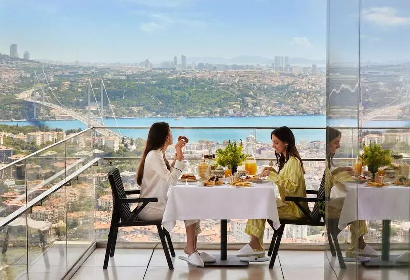 هتل Raffles Istanbul