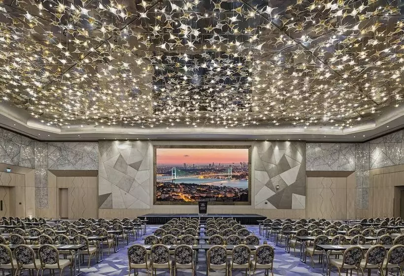 هتل Raffles Istanbul