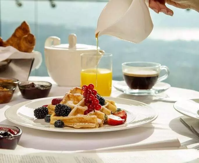 هتل Raffles Istanbul