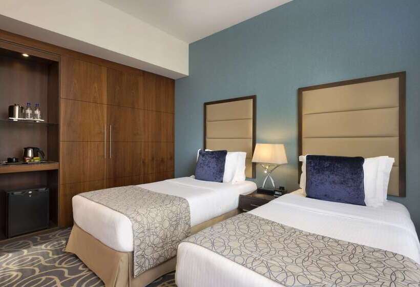 Hotel Ramada Abu Dhabi Corniche