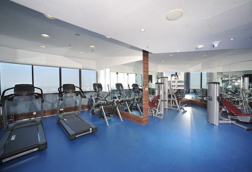 Hotel Ramada Abu Dhabi Corniche