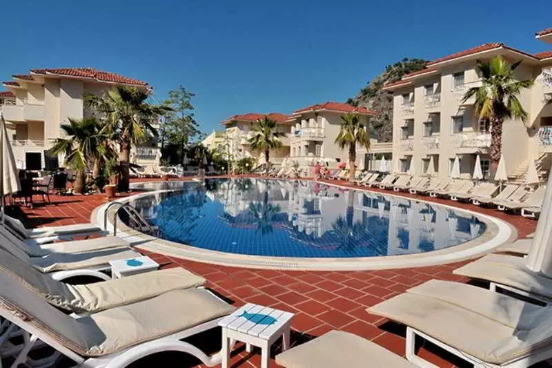 Отель The Blue Lagoon Deluxe