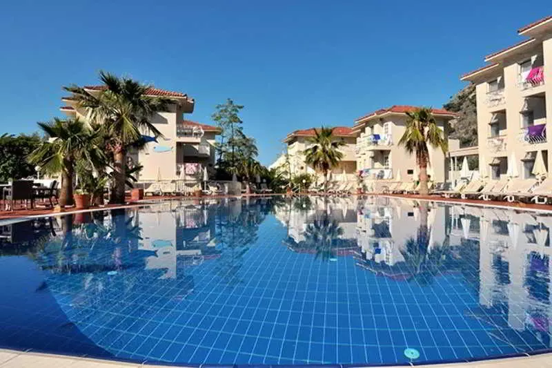 Отель The Blue Lagoon Deluxe