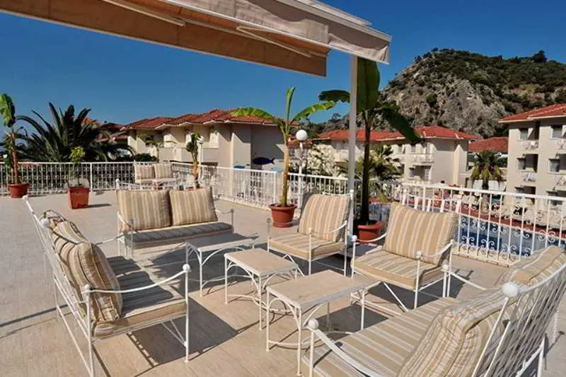 Отель The Blue Lagoon Deluxe