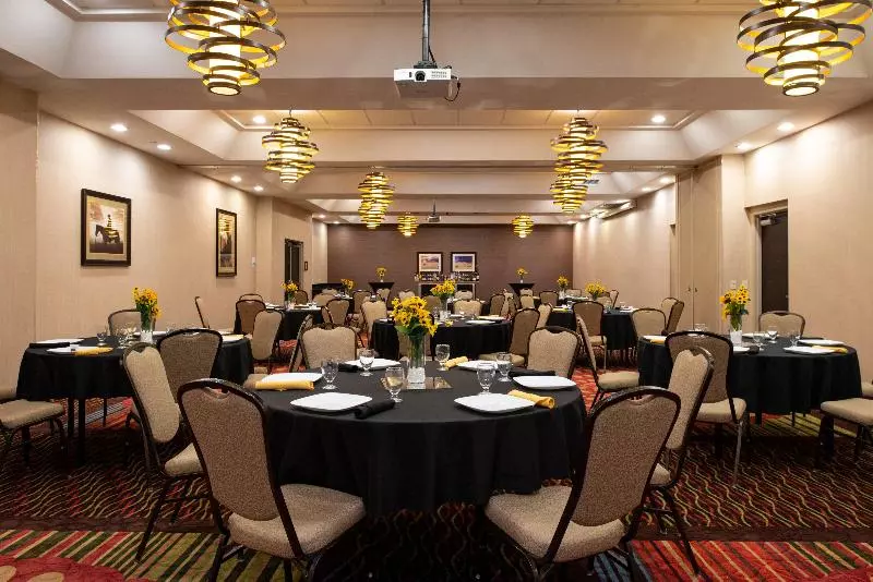 ホテル The Holiday Inn Amarillo West Medical Center, An Ihg