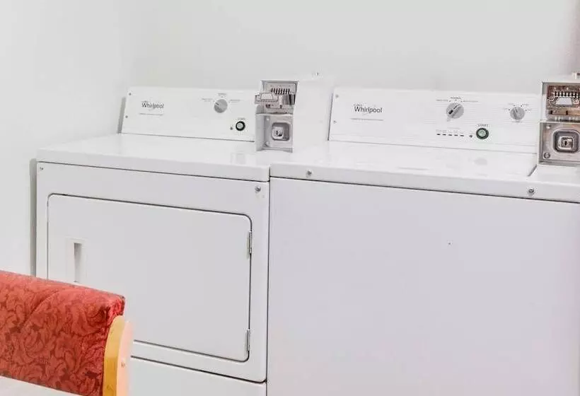 酒店 Travelodge By Wyndham Memphis