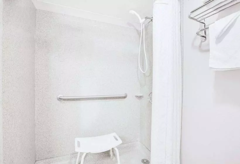 酒店 Travelodge By Wyndham Memphis