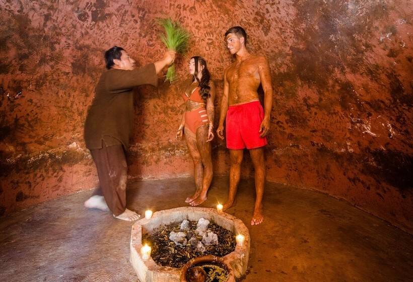 ホテル Uxmal Resort Maya