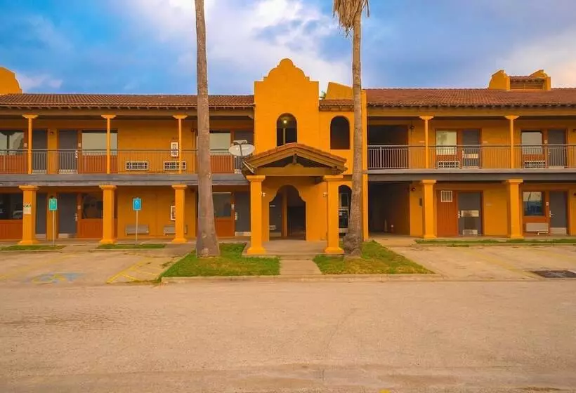 汽车旅馆 Knights Inn Kingsville