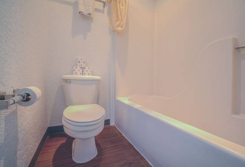 فندق على الطريق Knights Inn Kingsville