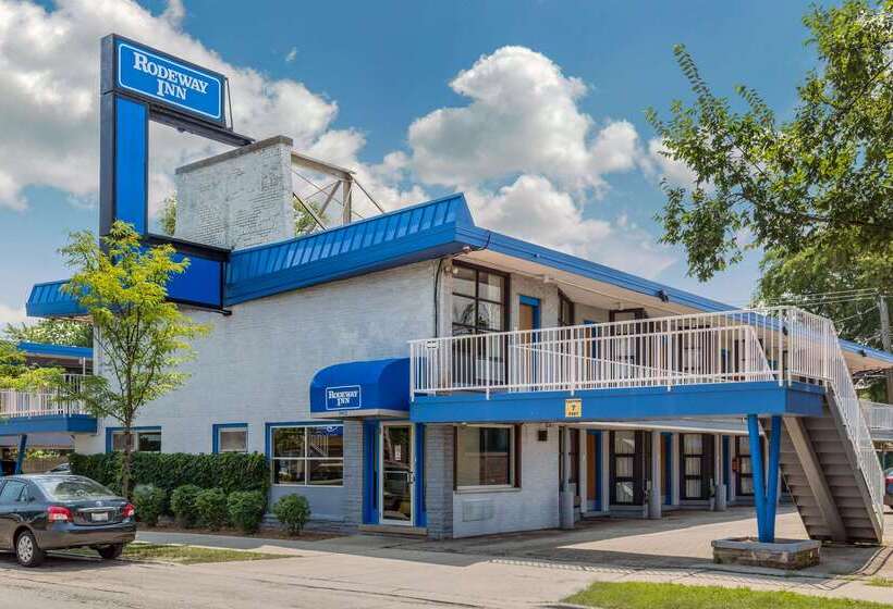 فندق على الطريق Rodeway Inn