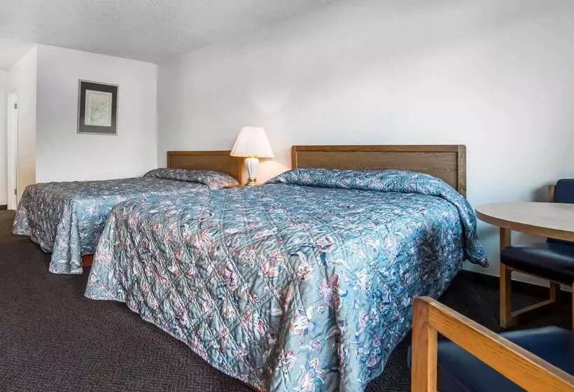 汽车旅馆 Rodeway Inn & Suites