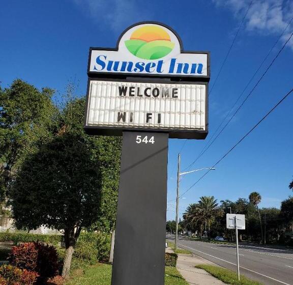 モーテル Sunset Inn Daytona Beach