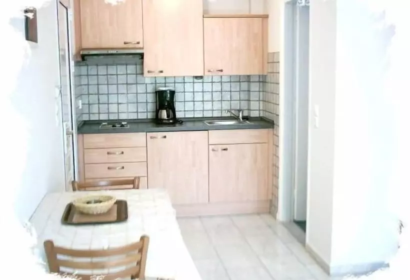 Barbara Studios & Apartments