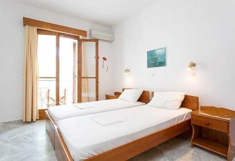 Barbara Studios & Apartments