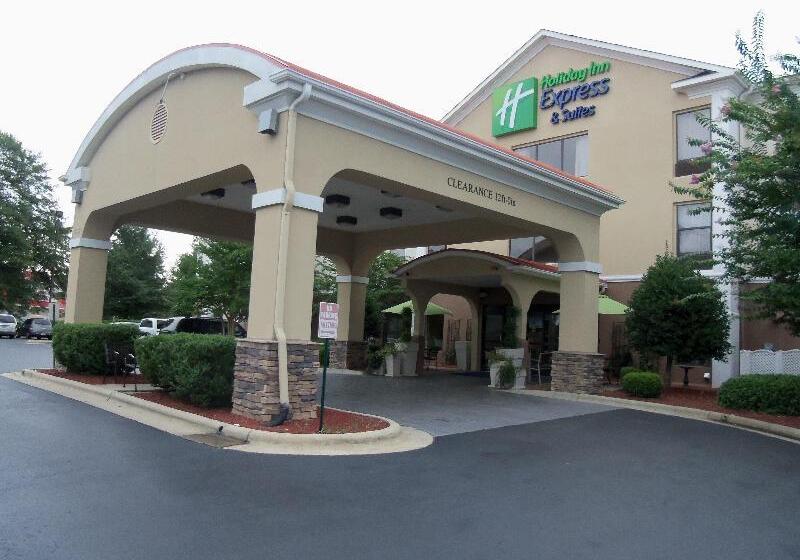 Holiday Inn Express Hotel & Suites Sanford, An Ihg