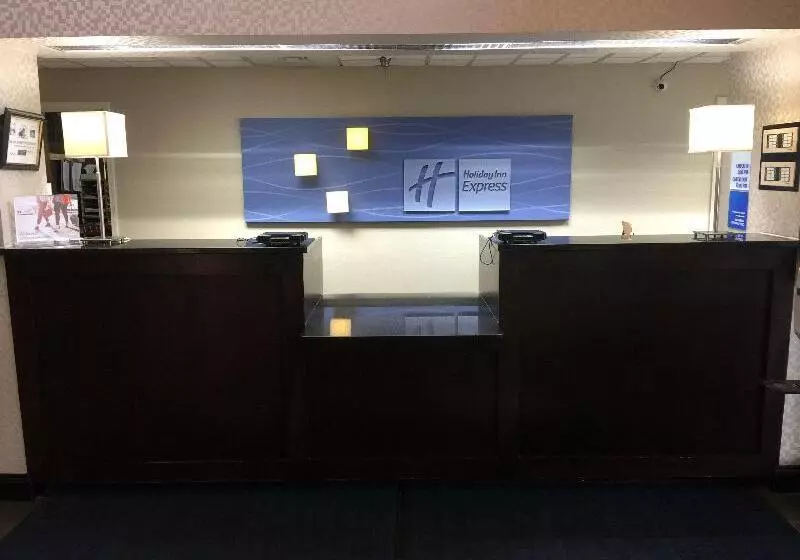 Holiday Inn Express Hotel & Suites Sanford, An Ihg