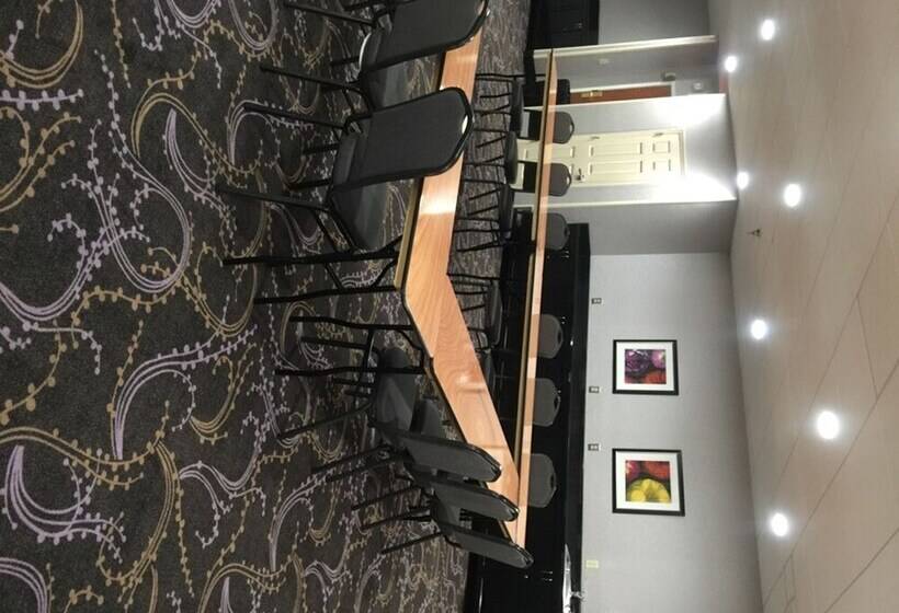 Holiday Inn Express Hotel & Suites Sanford, An Ihg