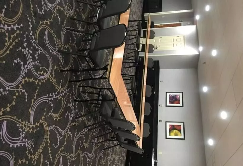 Holiday Inn Express Hotel & Suites Sanford, An Ihg