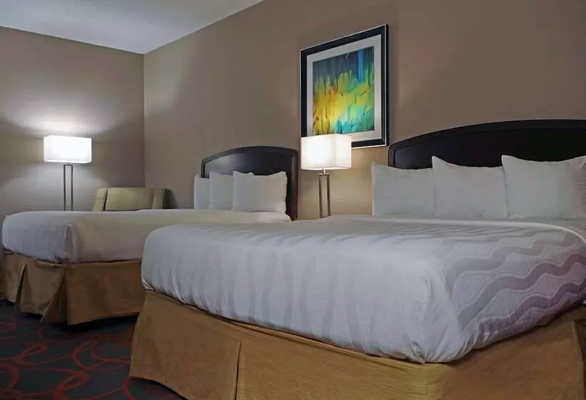 Отель Baymont By Wyndham O Fallon St. Louis Area