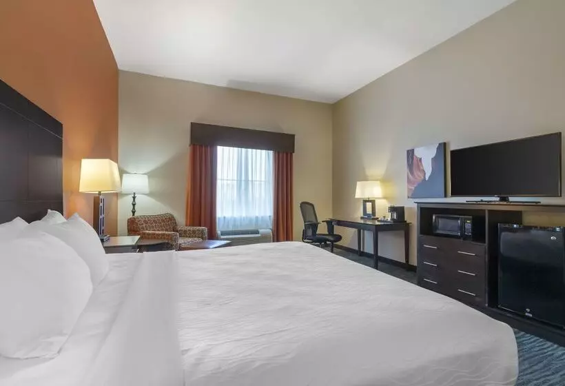 בית מלון כפרי Best Western Plus Longhorn Inn & Suites