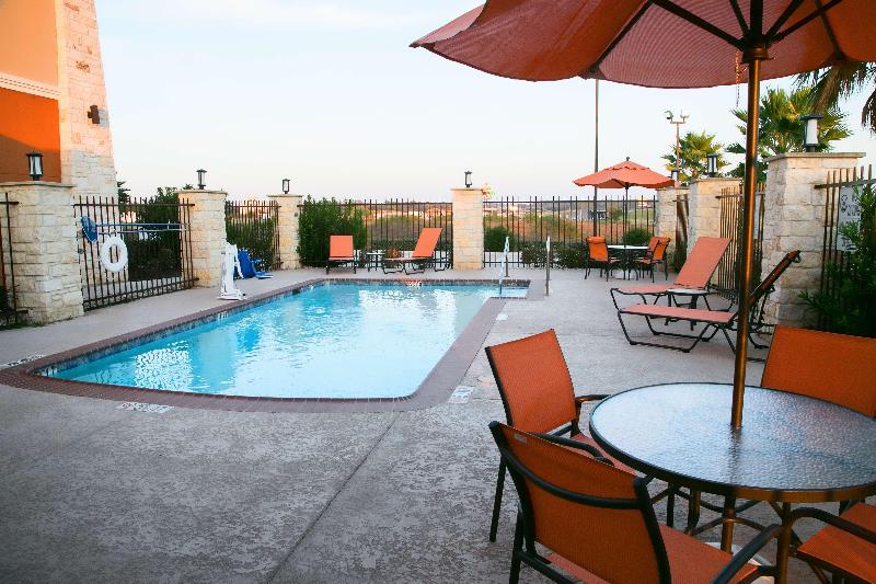 酒店 Best Western Plus Longhorn Inn & Suites