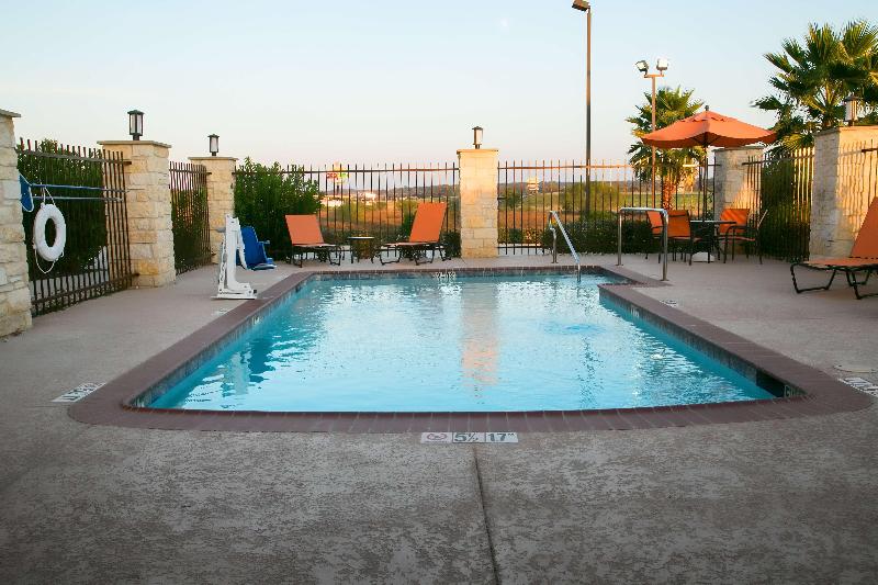 酒店 Best Western Plus Longhorn Inn & Suites