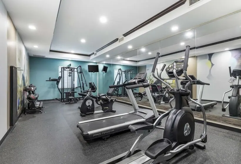 ホテル Best Western Plus Longhorn Inn & Suites