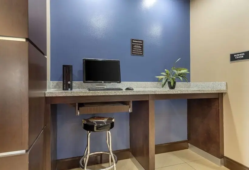 ホテル Best Western Plus Longhorn Inn & Suites