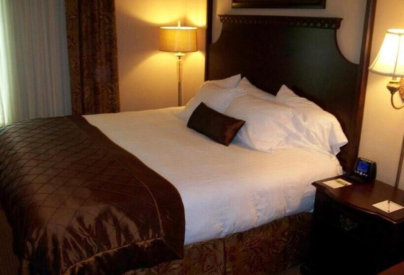 Big Country Hotel & Suites