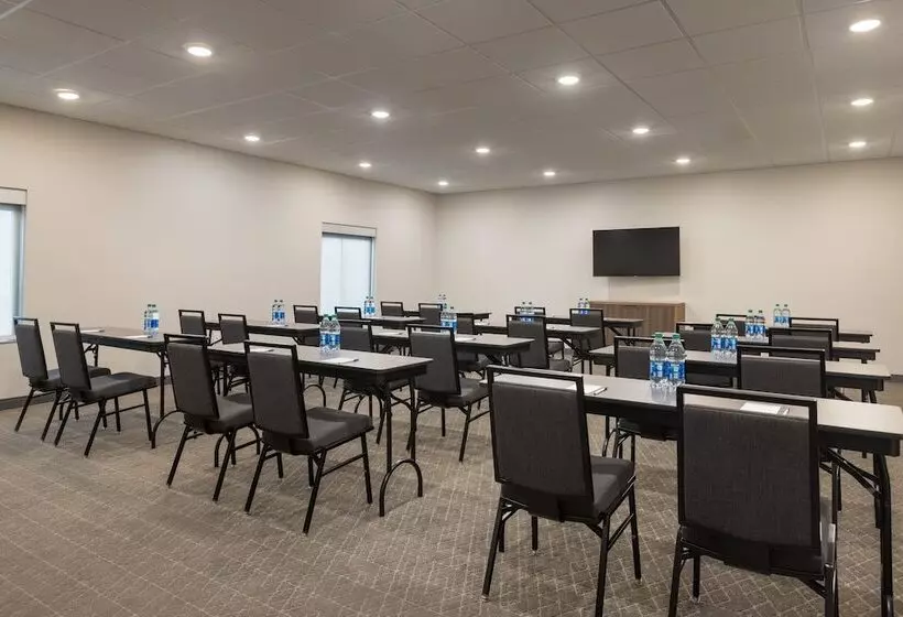 Hotelli Candlewood Suites Deer Park, An Ihg