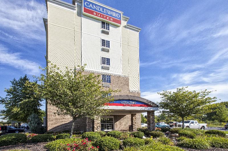 ホテル Candlewood Suites Indianapolis Airport, An Ihg