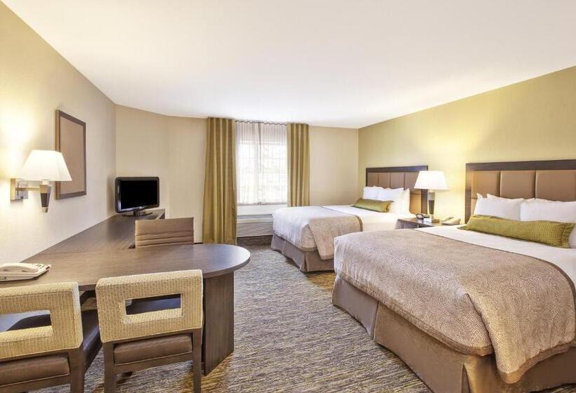 ホテル Candlewood Suites Indianapolis Airport, An Ihg