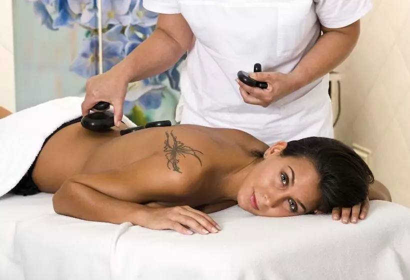 Отель Central Park Terme