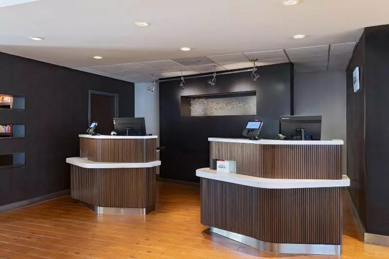 هتل Courtyard Fort Worth University Drive