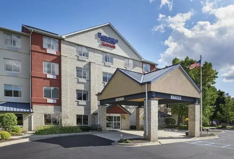 호텔 Fairfield Inn & Suites Detroit Livonia