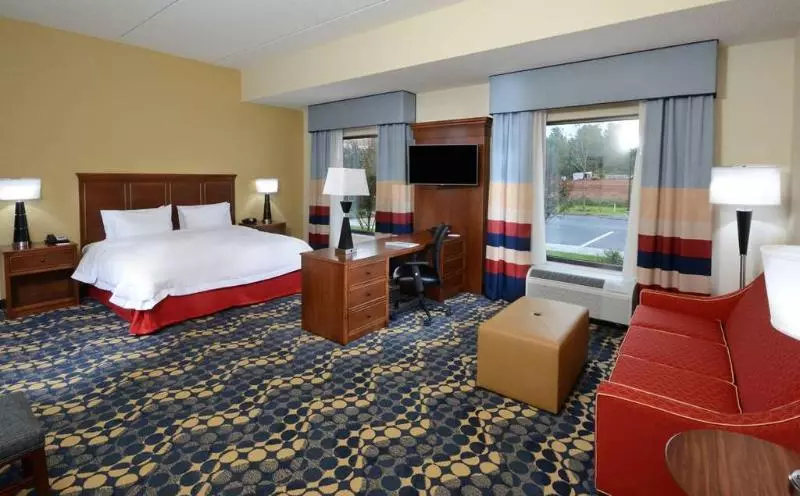 ホテル Hampton Inn & Suites Lynchburg