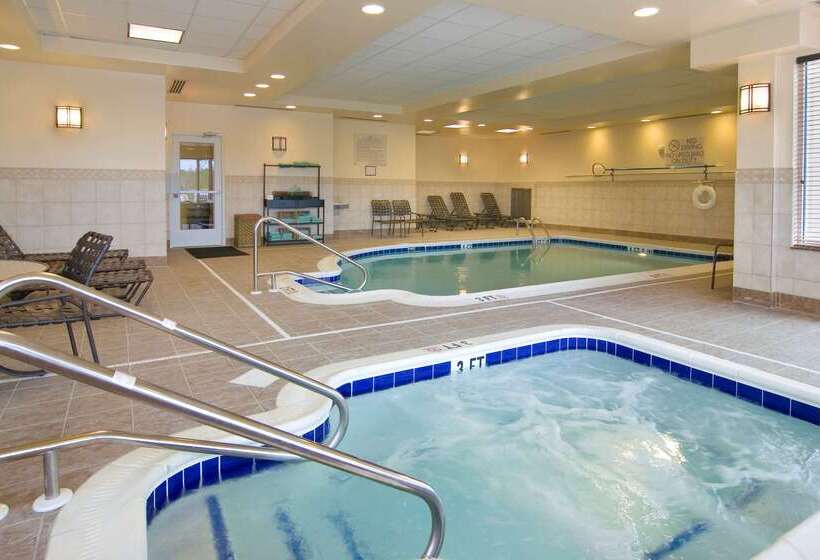 Отель Hilton Garden Inn Waldorf