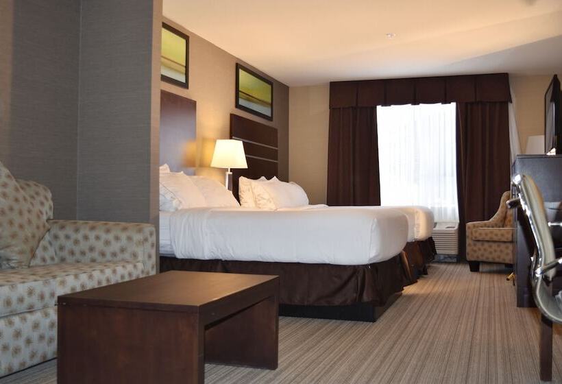 هتل Holiday Inn Express Golden Kicking Horse, An Ihg
