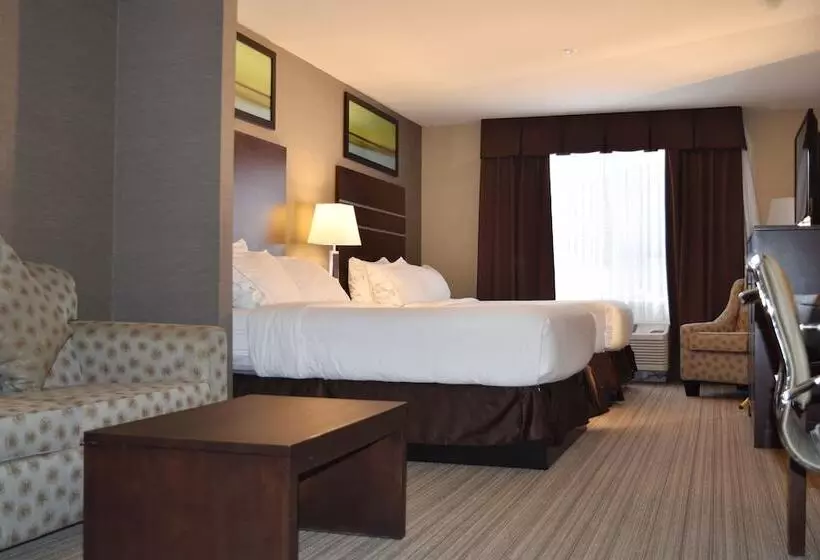 Hotel Holiday Inn Express Golden Kicking Horse, An Ihg