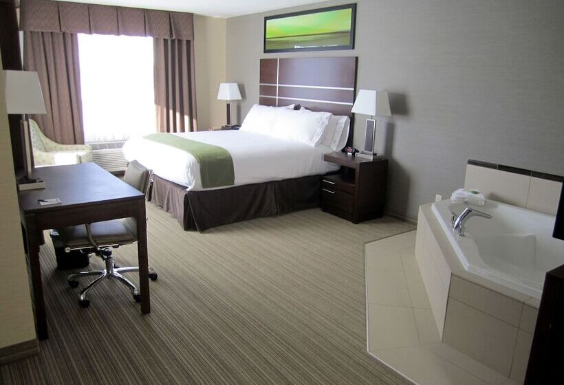 هتل Holiday Inn Express Golden Kicking Horse, An Ihg