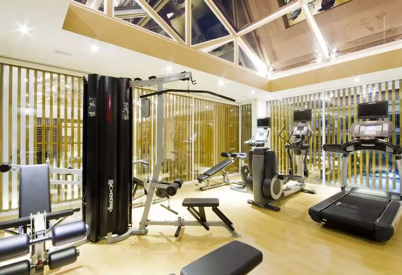 בית מלון כפרי Chi Samui Resort