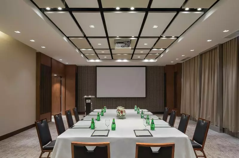 هتل Marco Polo Ortigas Manila