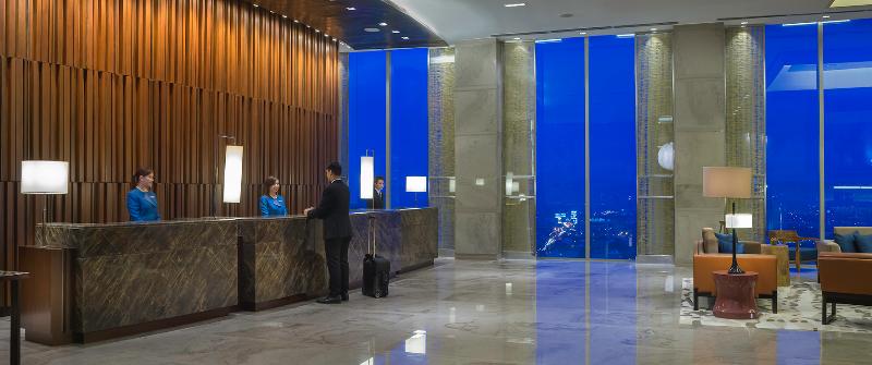 בית מלון כפרי Marco Polo Ortigas Manila